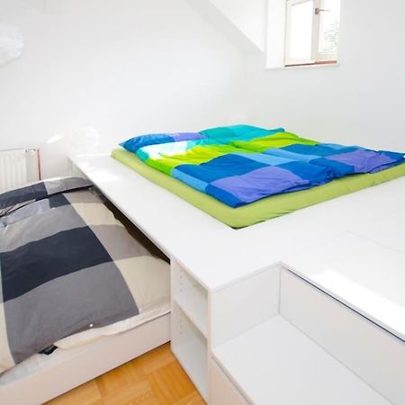 The Cute, Sunny Apartment In The Center +P 류블랴나 외부 사진